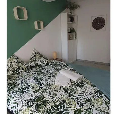 Сasa de vacaciones Le Cocon D'anna I Maison 124m2 Avec Piscine I Proche Bordeaux I Jusqu'a 8 Voyageurs Peujard