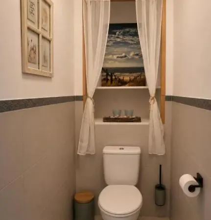 Сasa de vacaciones Le Cocon D'anna I Maison 124m2 Avec Piscine I Proche Bordeaux I Jusqu'a 8 Voyageurs Peujard