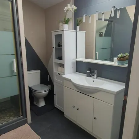 Le Cocon D'anna I Maison 124m2 Avec Piscine I Proche Bordeaux I Jusqu'a 8 Voyageurs * Peujard